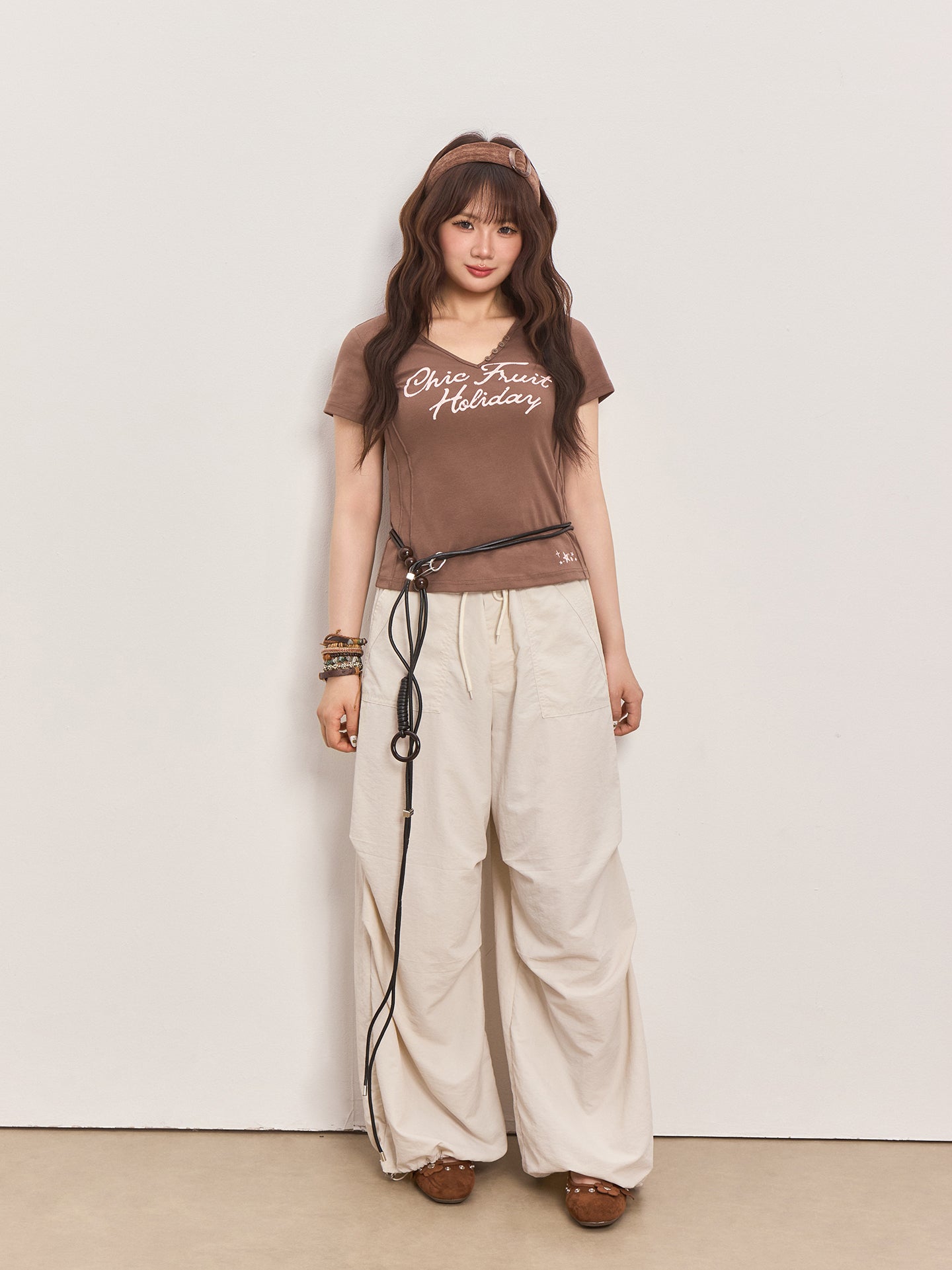 Slim Neck Button Tee